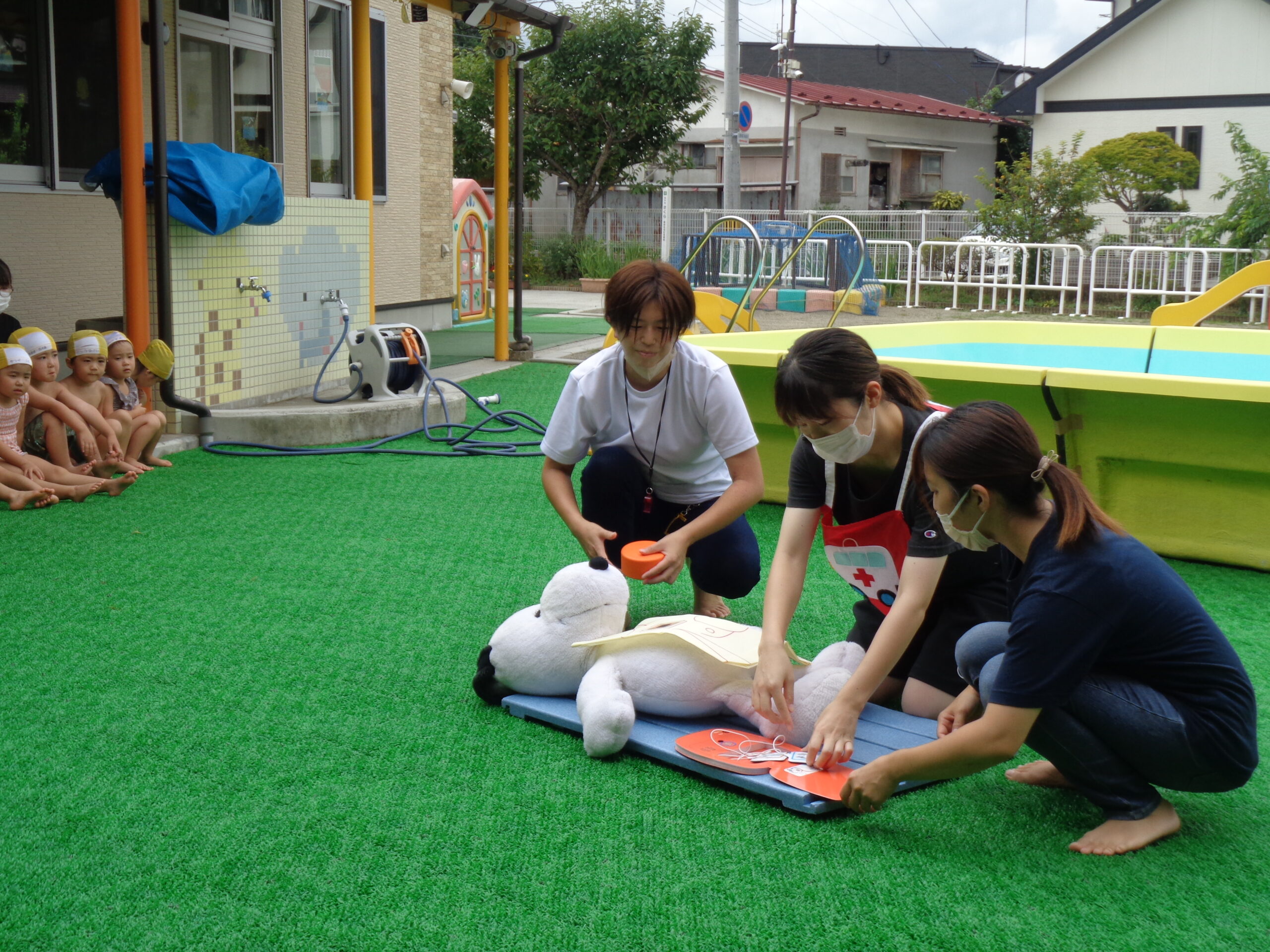 幸町保育園様-水難事故訓練の様子