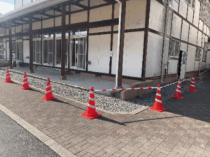 夏井小　カラーコーン